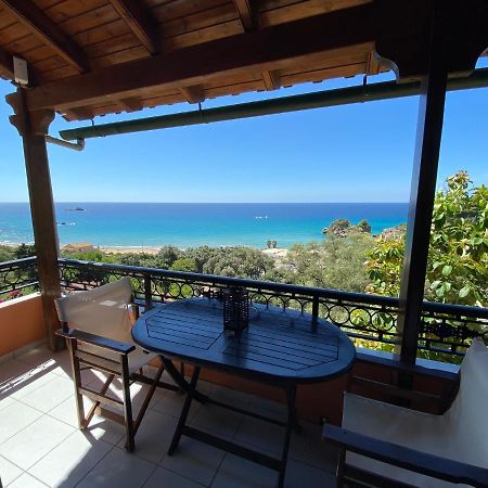 Papadatos Apts With Amazing View - 5Mins From The Beach Kontogialos Buitenkant foto