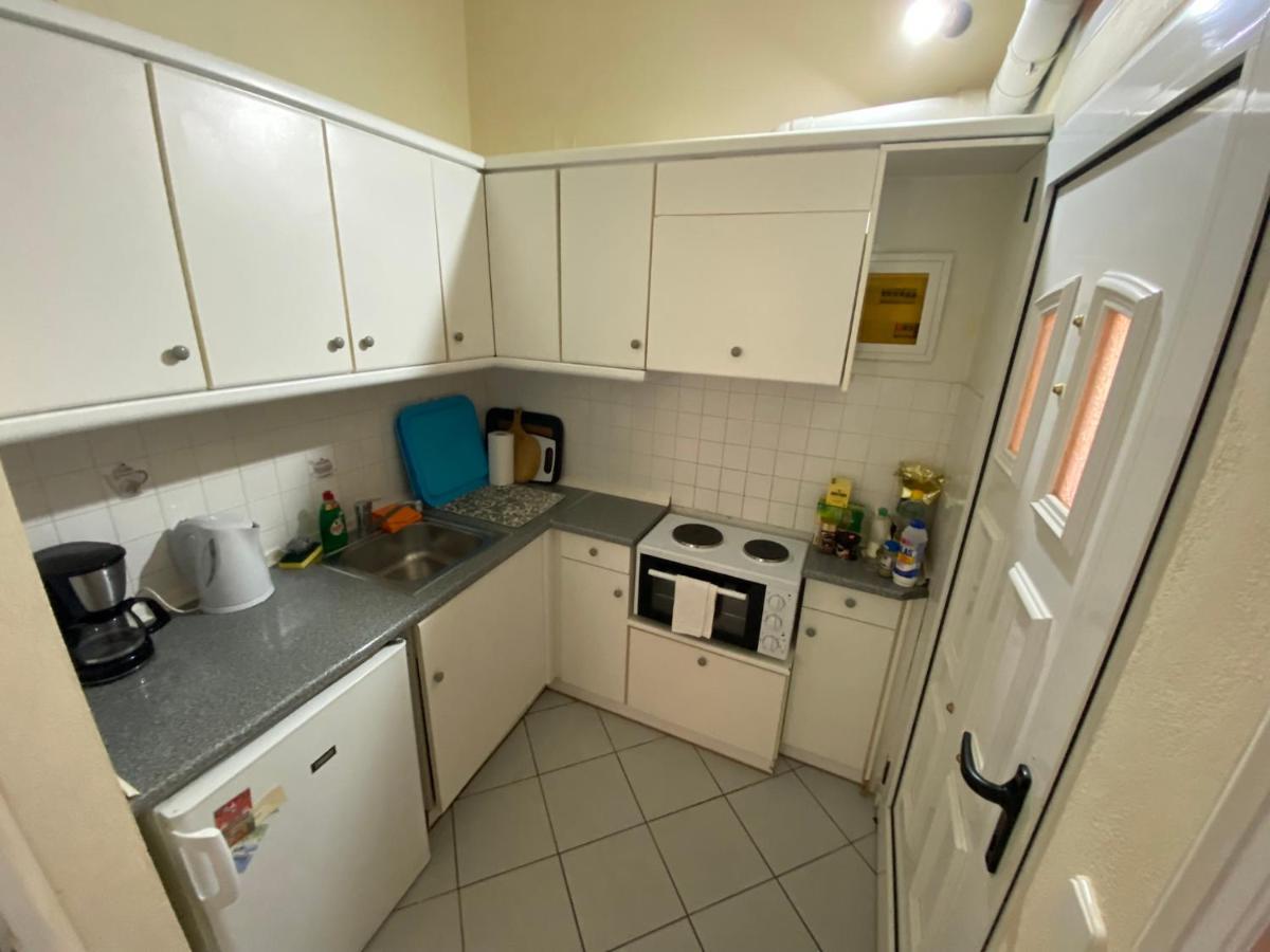 Papadatos Apts With Amazing View - 5Mins From The Beach Kontogialos Buitenkant foto