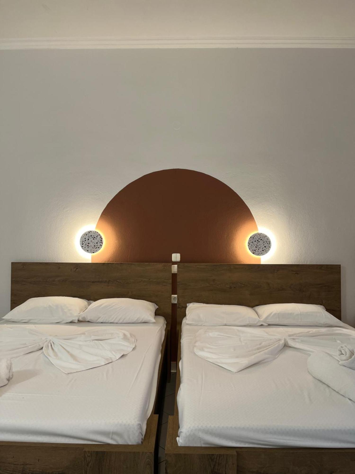Papadatos Apts With Amazing View - 5Mins From The Beach Kontogialos Buitenkant foto