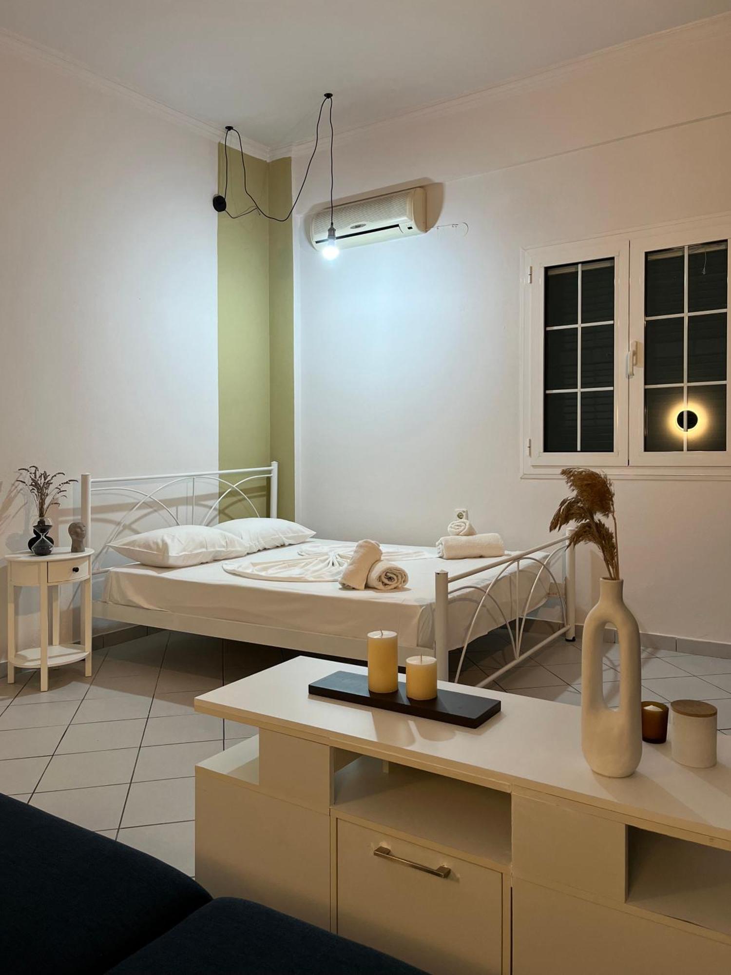 Papadatos Apts With Amazing View - 5Mins From The Beach Kontogialos Buitenkant foto