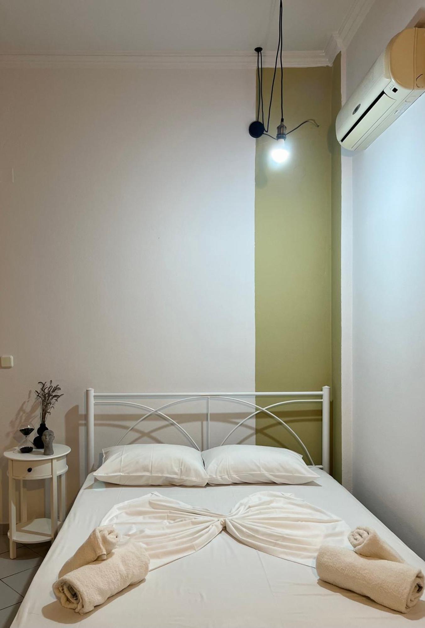 Papadatos Apts With Amazing View - 5Mins From The Beach Kontogialos Buitenkant foto
